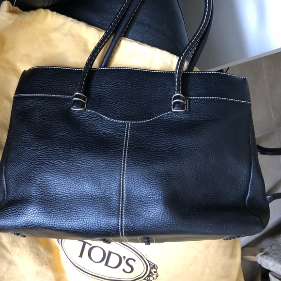 Tod’s black pebble leather bag - Picture 4 of 5